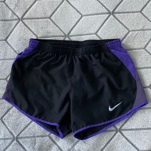 🦋3/$20 NIKE RUNNING SHORTS